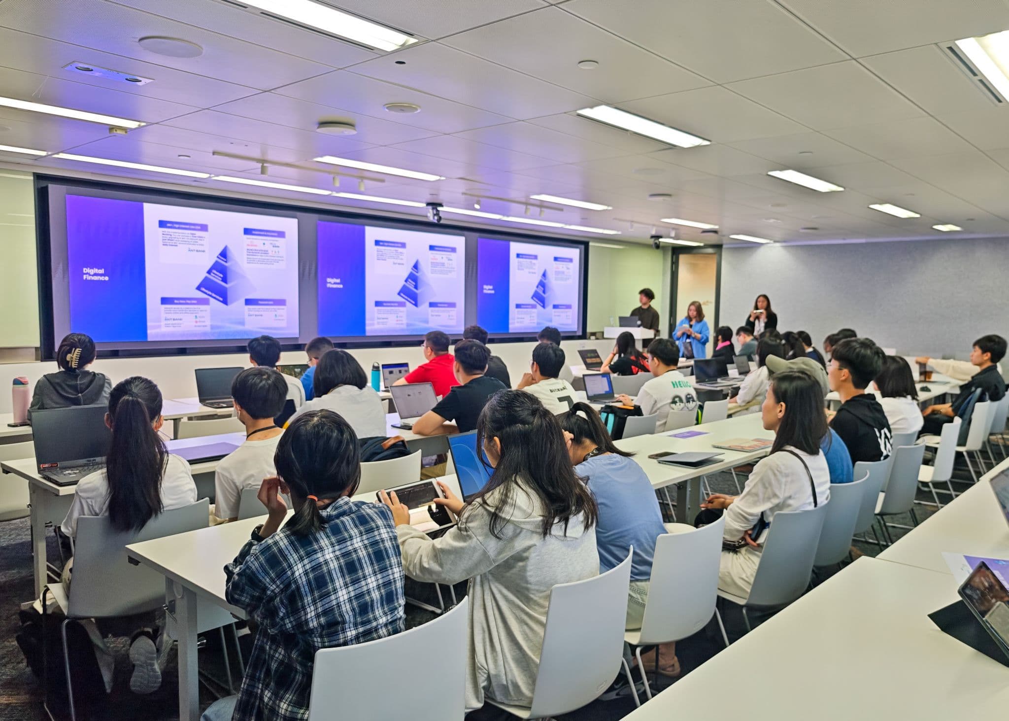 AlipayHK Secondary School Student UI Design Competition & Job Shadowing Program UI Workshop_13