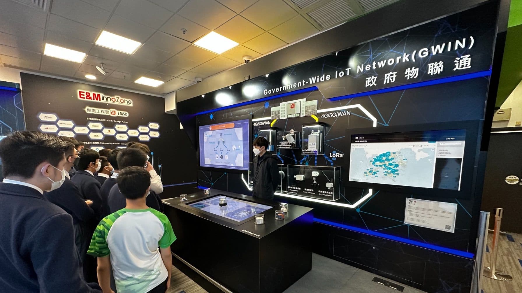 SEED 引領學生把參觀「機電創科專區」所聞立刻應用到日常生活